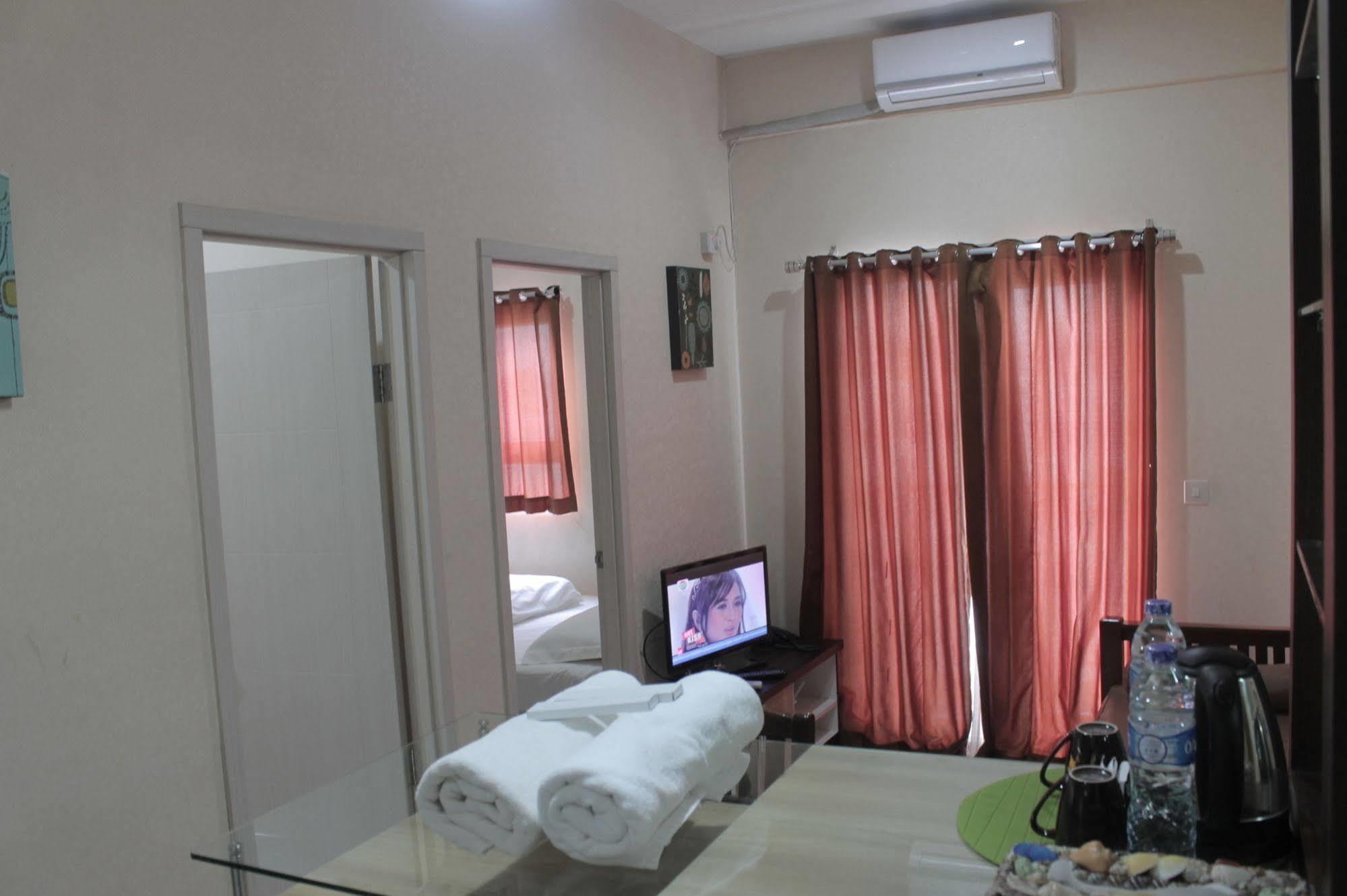 Myrooms Бекасі Екстер'єр фото
