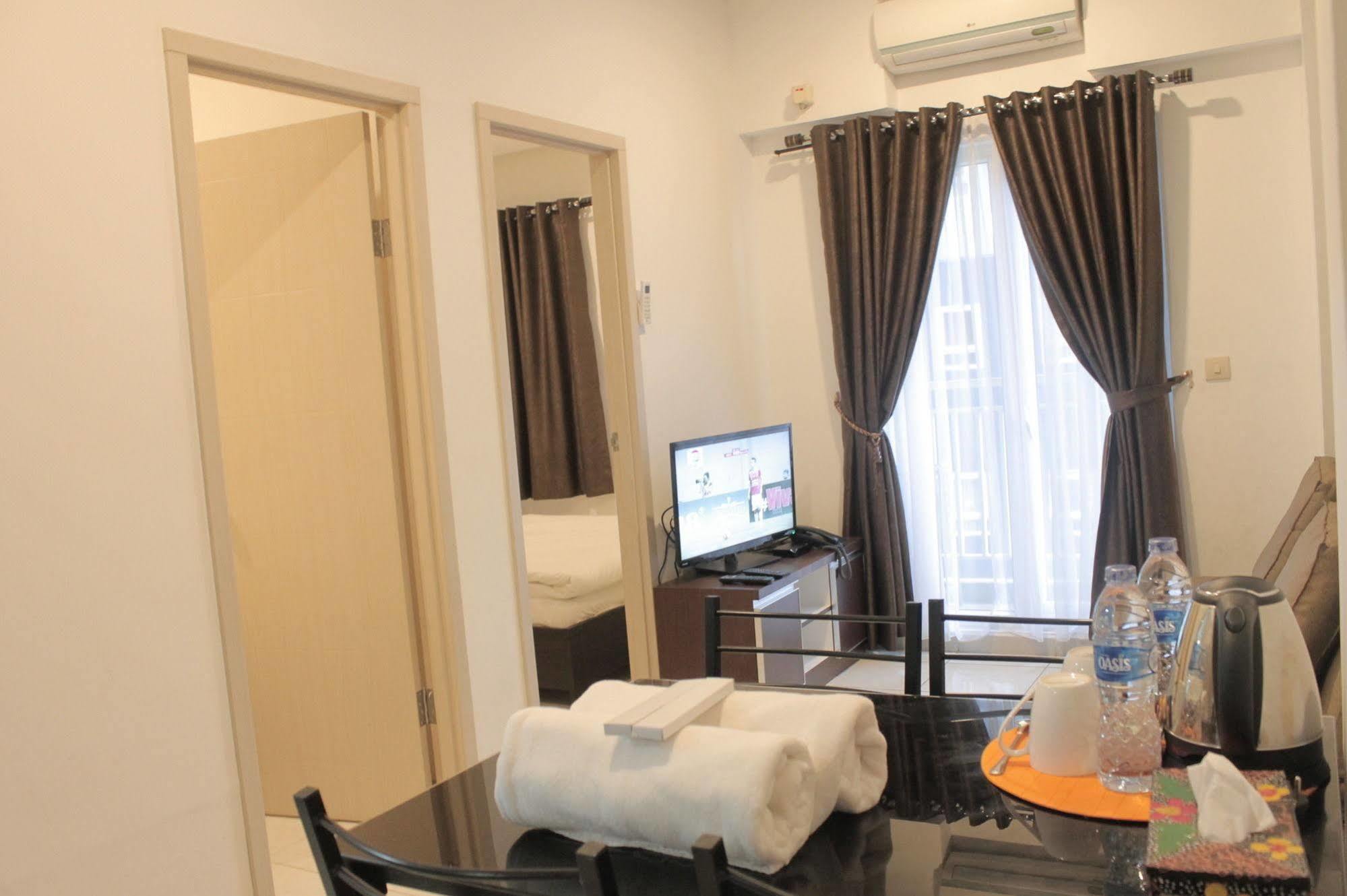 Myrooms Бекасі Екстер'єр фото