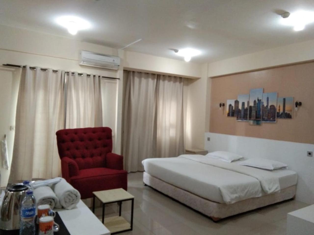 Myrooms Бекасі Екстер'єр фото